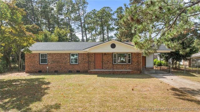 1904 Shiloh Drive, Fayetteville, NC 28304