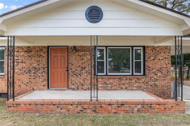 1904 Shiloh Drive, Fayetteville, NC 28304