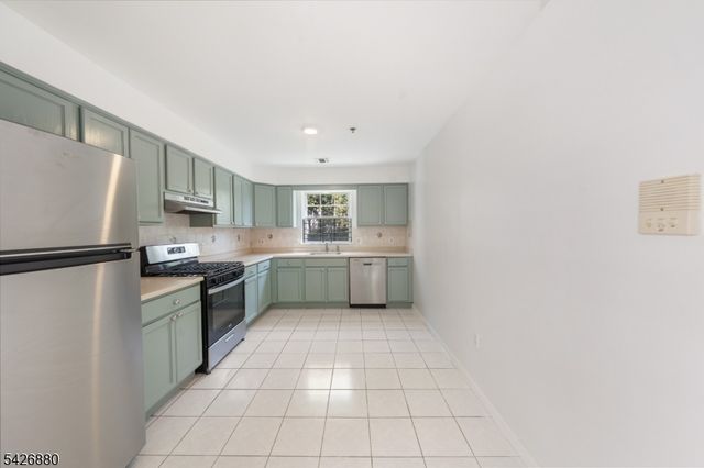 336 S 10Th St, Newark City, NJ 07103