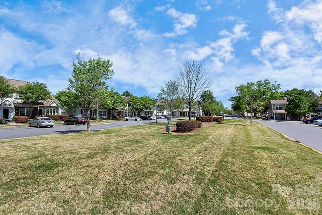 10303 Bunclody Drive, Charlotte, NC 28213