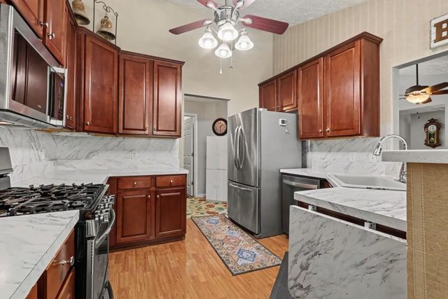 29 OAKRIDGE Court, Douglasville, GA 30134