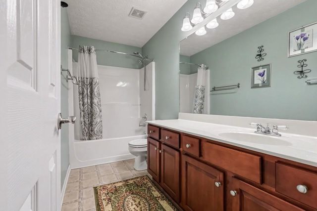 29 OAKRIDGE Court, Douglasville, GA 30134