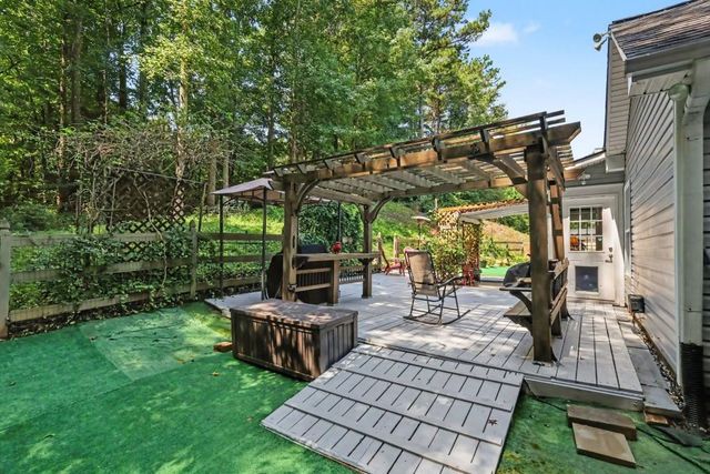 29 OAKRIDGE Court, Douglasville, GA 30134
