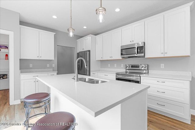 15297 Sherwood Lane, Lansing, MI 48906