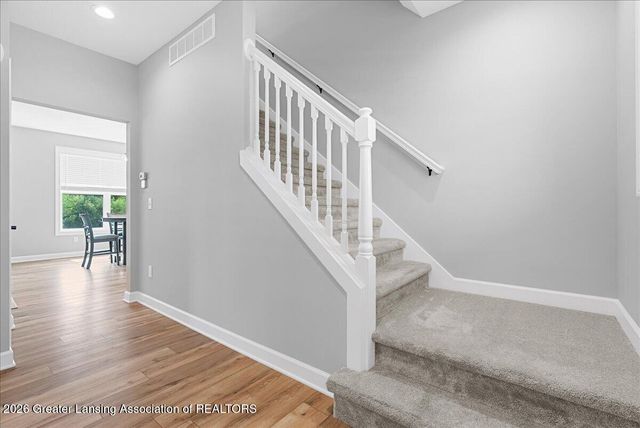 15297 Sherwood Lane, Lansing, MI 48906