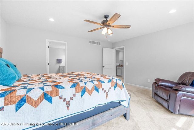 15297 Sherwood Lane, Lansing, MI 48906