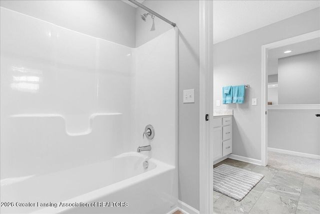 15297 Sherwood Lane, Lansing, MI 48906