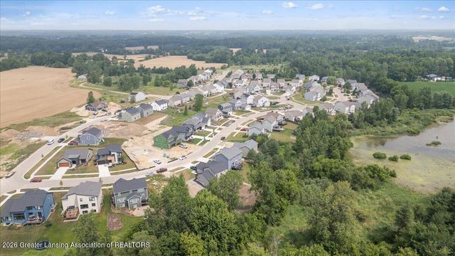 15297 Sherwood Lane, Lansing, MI 48906