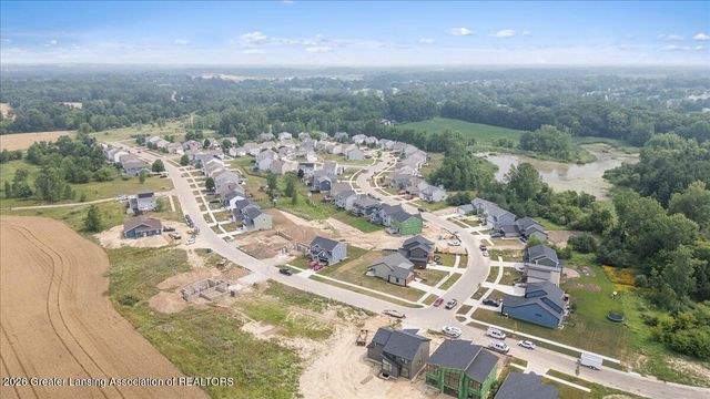 15297 Sherwood Lane, Lansing, MI 48906