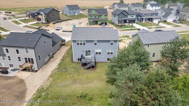 15297 Sherwood Lane, Lansing, MI 48906