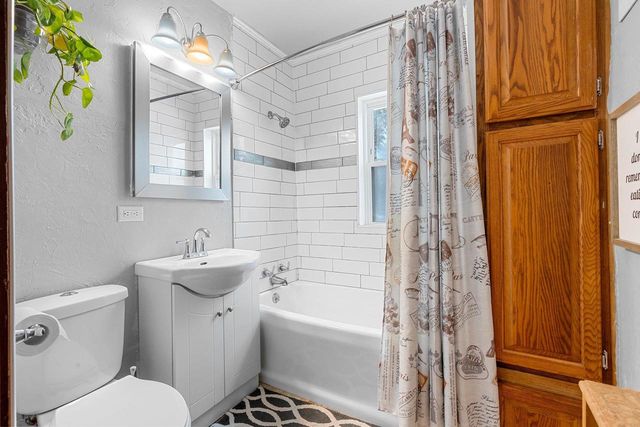 323 FRONT STREET, Pulaski, WI 54162