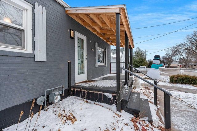 323 FRONT STREET, Pulaski, WI 54162