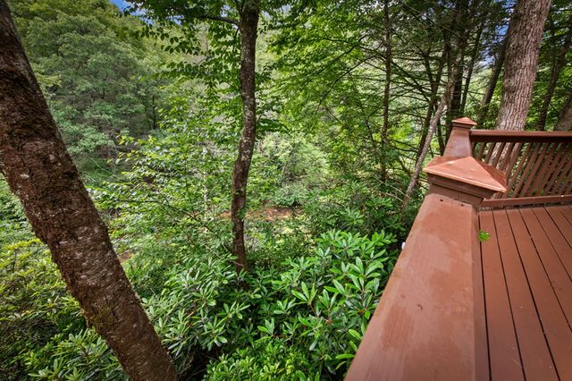 184 Fightingtown Drive, Blue Ridge, GA 30513