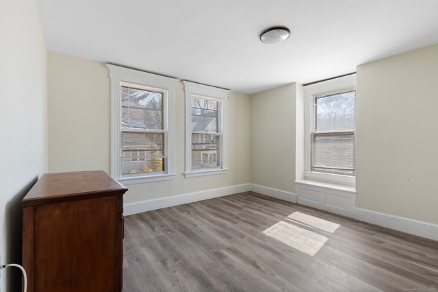 307 Dwight Street, Waterbury, CT 06704