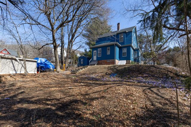 307 Dwight Street, Waterbury, CT 06704
