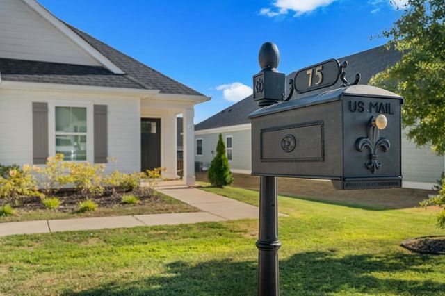 75 Ivy Loop, Phenix City, AL 36867