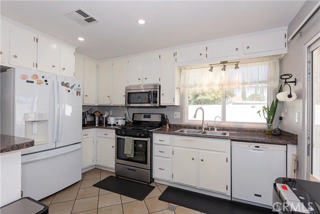 42860 Alep, Lancaster, CA 93536