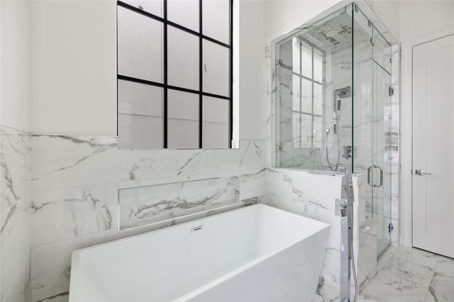 5822 Winsome Lane A, Houston, TX 77057