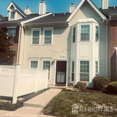 15 Goodwin Drive, North Brunswick, NJ 08902