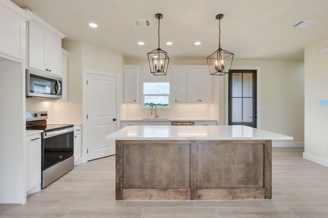 4379 Collton Lane, Franklin, TX 77856