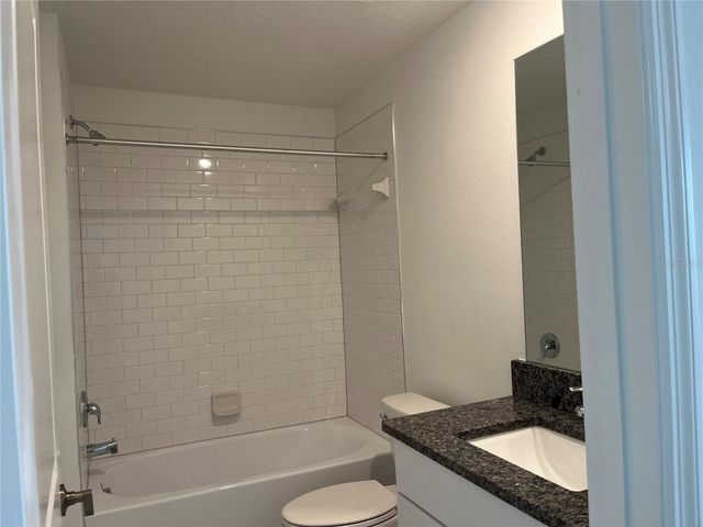 10337 TRUMPET HONEYSUCKLE WAY, San Antonio, FL 33576