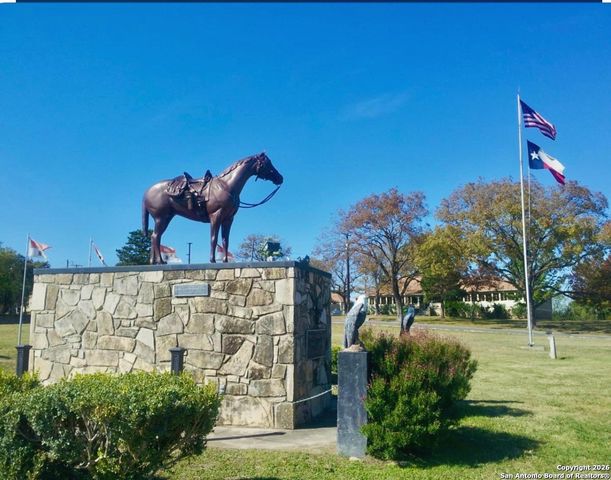 79 live oak, Brackettville, TX 78832