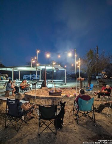 79 live oak, Brackettville, TX 78832