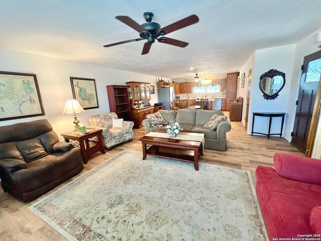 79 live oak, Brackettville, TX 78832