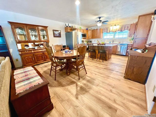 79 live oak, Brackettville, TX 78832