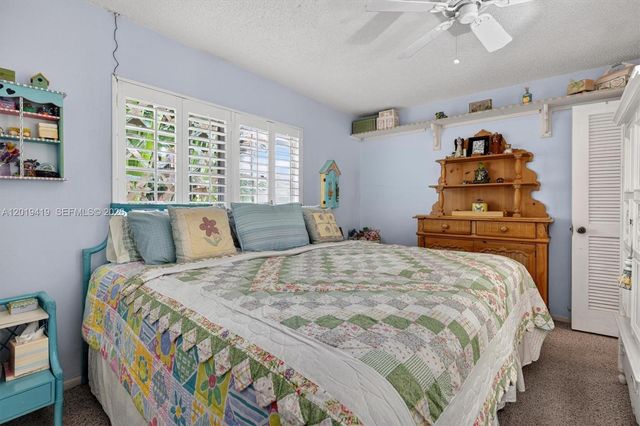9600 Richmond Cir, Boca Raton, FL 33434
