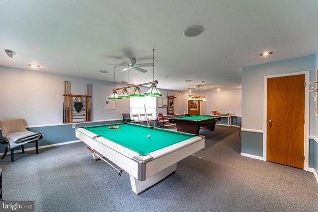 44 VILLAGE LN, Mount Laurel, NJ 08054