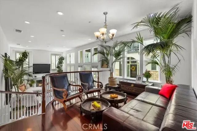 6021 Dawn 12, Playa Vista, CA 90094