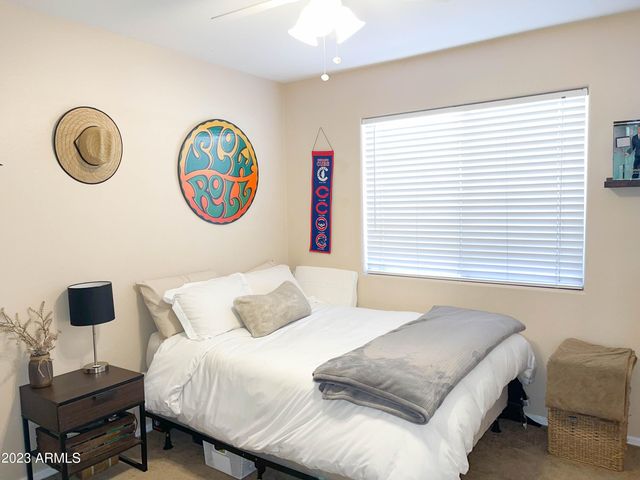 1077 W OLIVE Avenue, Gilbert, AZ 85233