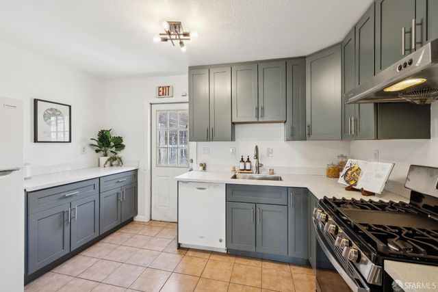 917 Ingerson Avenue, San Francisco, CA 94124