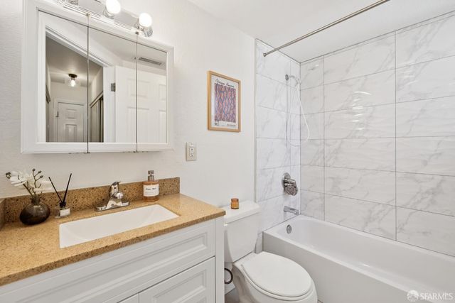 917 Ingerson Avenue, San Francisco, CA 94124