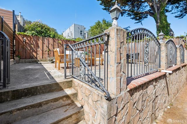 917 Ingerson Avenue, San Francisco, CA 94124