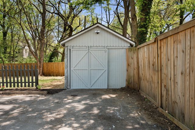 3508 General Bate Dr, Nashville, TN 37204