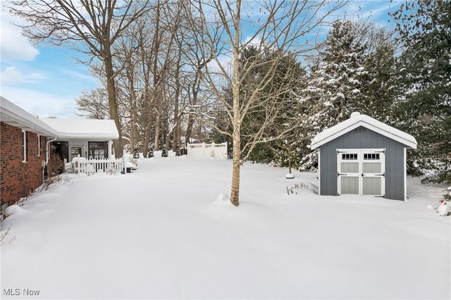 5308 Lindenwood Street, Louisville, OH 44641