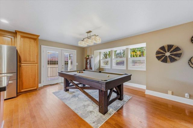 11845 Goldfinch Ct, Penn Valley, CA 95946