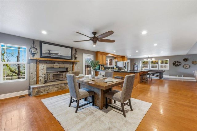 11845 Goldfinch Ct, Penn Valley, CA 95946