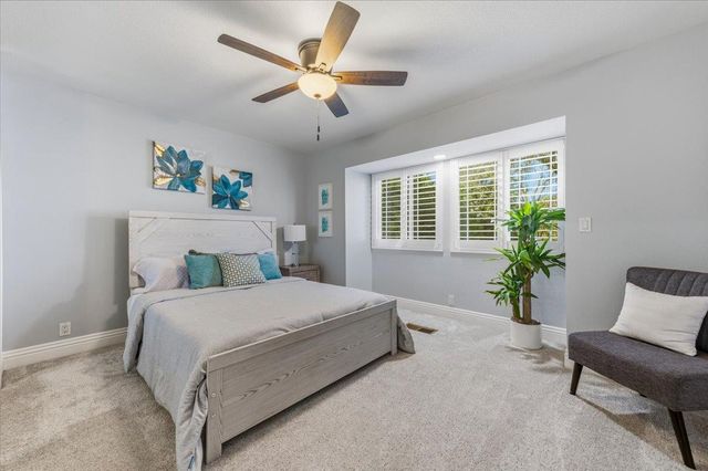 11845 Goldfinch Ct, Penn Valley, CA 95946