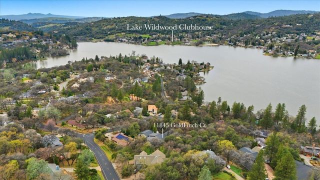 11845 Goldfinch Ct, Penn Valley, CA 95946