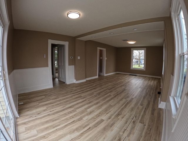 28 Hammond Street, Delaware, OH 43015