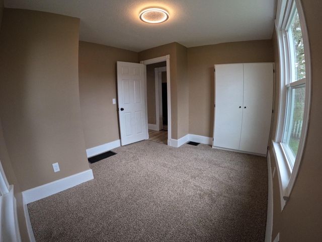 28 Hammond Street, Delaware, OH 43015