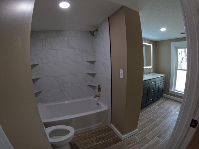 28 Hammond Street, Delaware, OH 43015