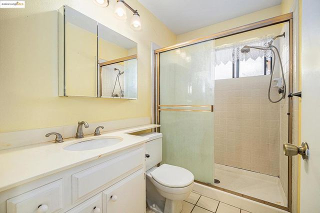 2329 Lido Cir, Stockton, CA 95207