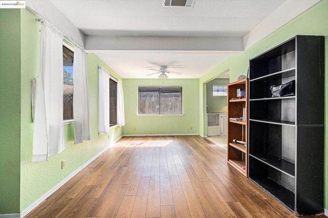 2329 Lido Cir, Stockton, CA 95207