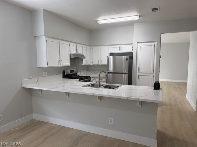1428 Pacific Terrace Drive, Las Vegas, NV 89128