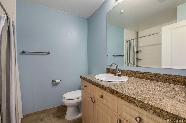 5677 S Park Place 311A, Englewood, CO 80111