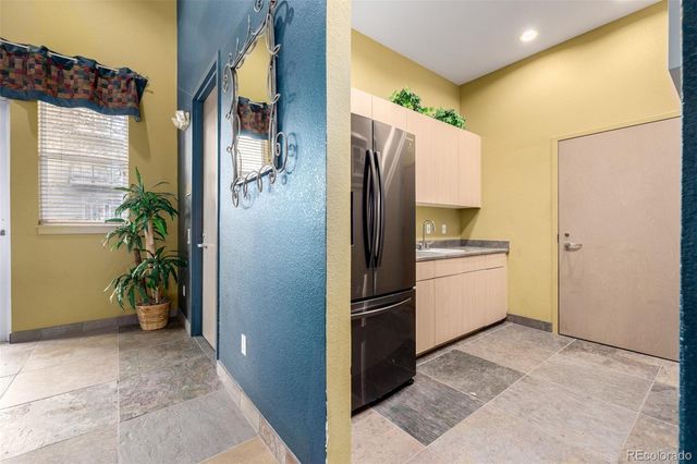 5677 S Park Place 311A, Englewood, CO 80111